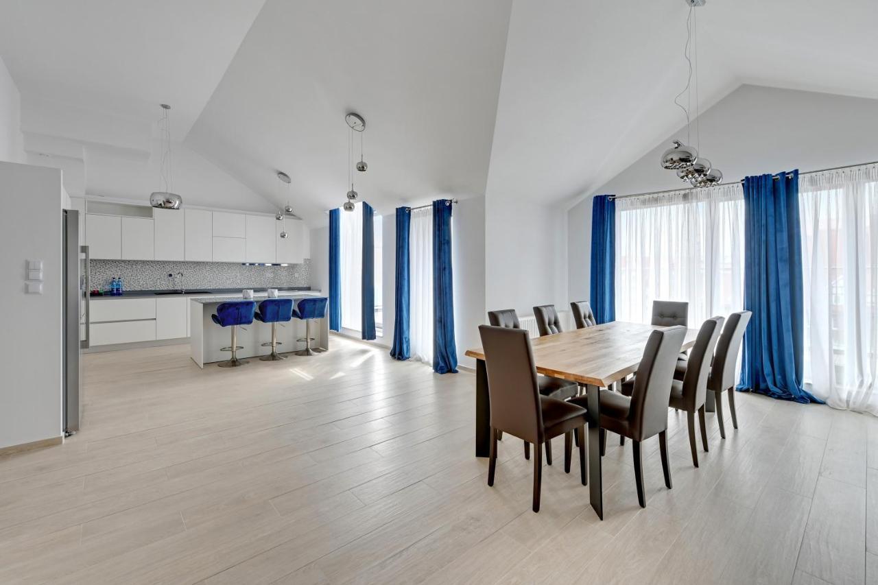 Waterlane Riverside - Spa, Pool, Gym & Parking By Downtown Apartments Гданьск Экстерьер фото