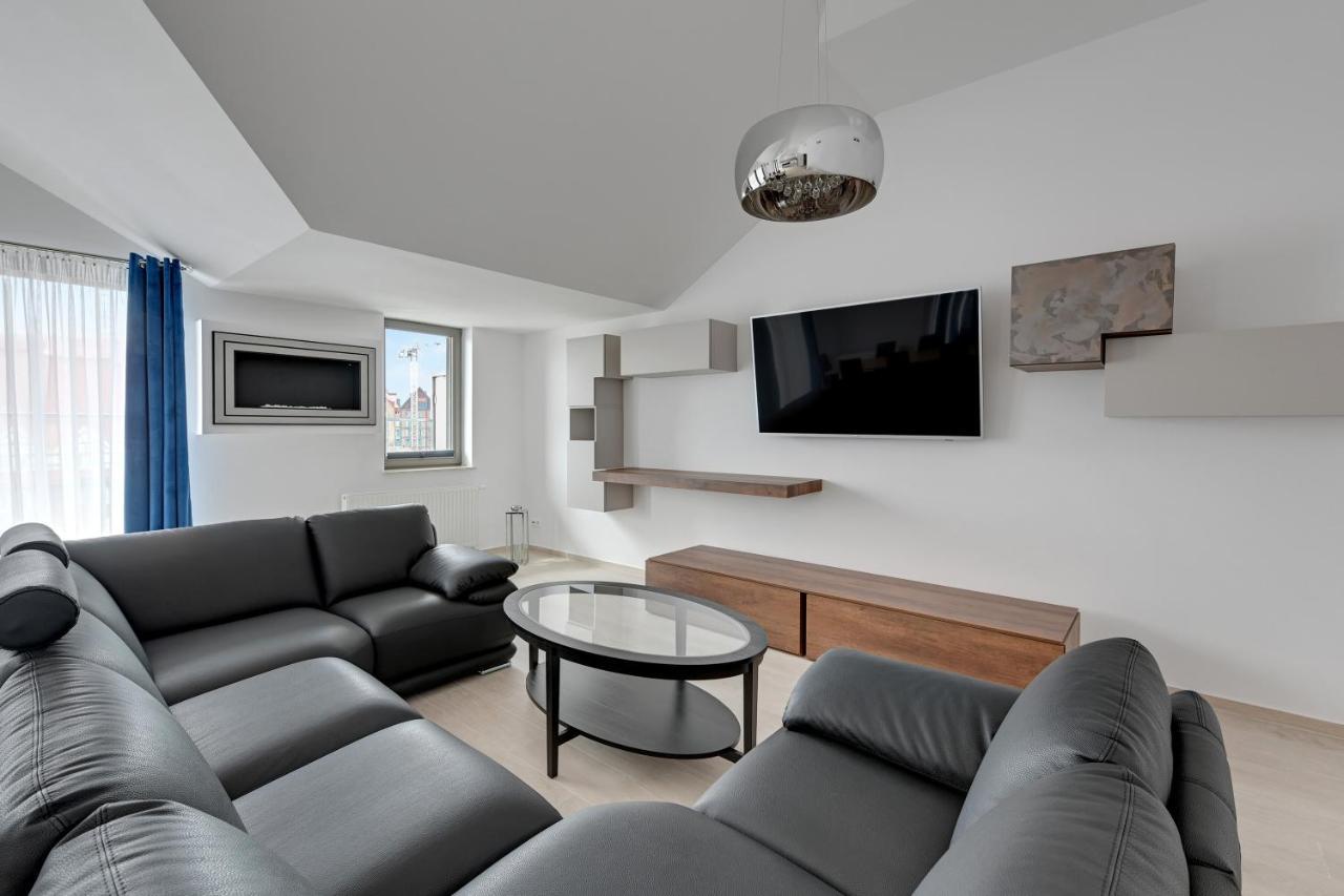 Waterlane Riverside - Spa, Pool, Gym & Parking By Downtown Apartments Гданьск Экстерьер фото