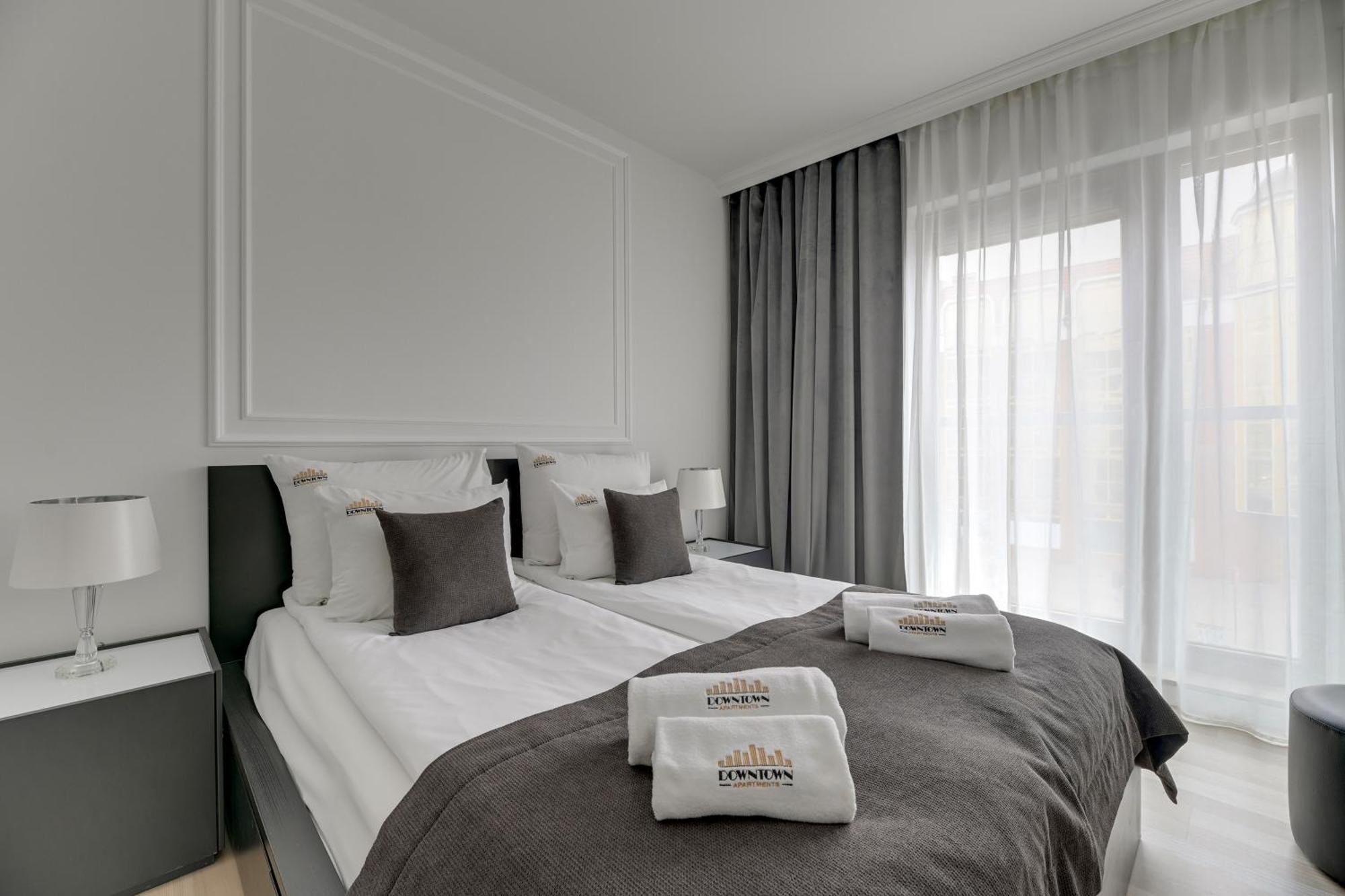 Waterlane Riverside - Spa, Pool, Gym & Parking By Downtown Apartments Гданьск Экстерьер фото