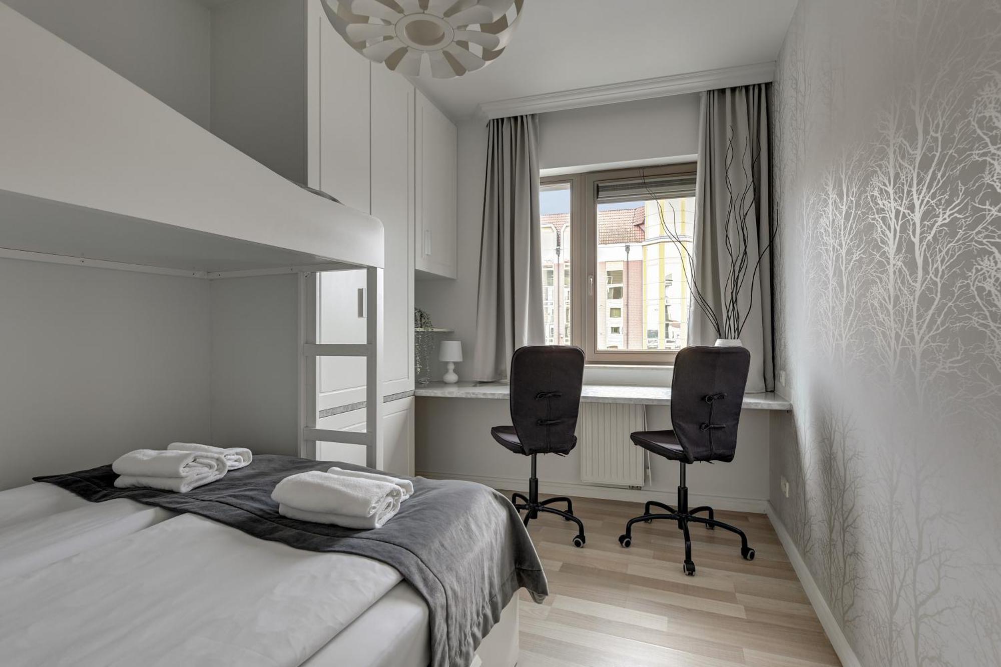 Waterlane Riverside - Spa, Pool, Gym & Parking By Downtown Apartments Гданьск Номер фото
